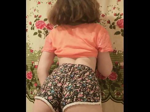 ❤️ Сексуальная юная малышка делает стриптиз снимая свои шортики на камеру ❤❌ Порно на redporn-tv.ru ❌❤